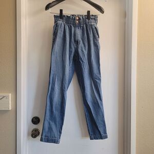 Universal thread paper bag jeans with elastic waist,  front pockets and pleats!